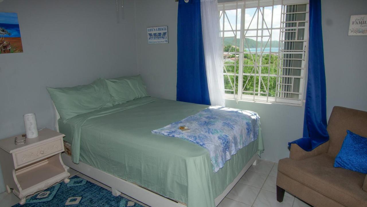 876 Ja Oasis & Homestay - By Kingston Airport Kültér fotó